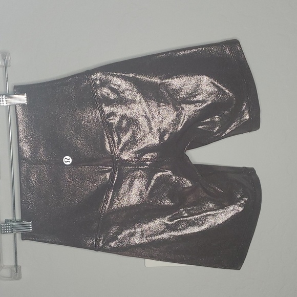NWT Lululemon Align HR Short 6" Shine - Picture 2 of 4